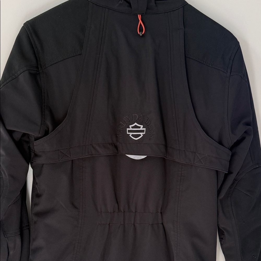 Harley-Davidson woman’s black Performance Jacket. Worn once. - Picture 7 of 9